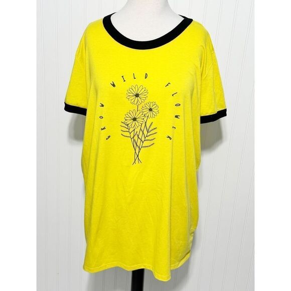 LuLaroe Liv Wildflower Contrast "Grow Wild Flower" Graphic T-Shirt Yellow‎ 2XL - Picture 1 of 11